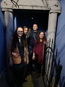 Peron z charakterem – trochę starszy, ale wciąż czaruje.