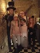 Mr. & Mrs. & przyjaciele po drugiej stronie lustra