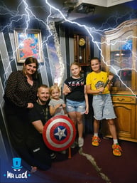 Superheroom