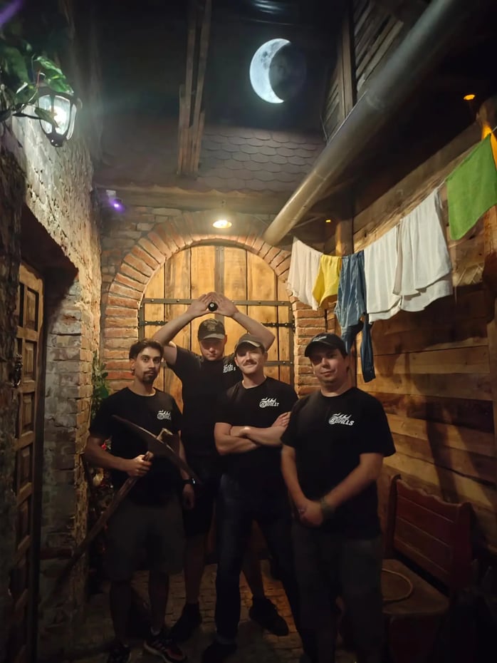 KSIĘŻYCOWA NOC