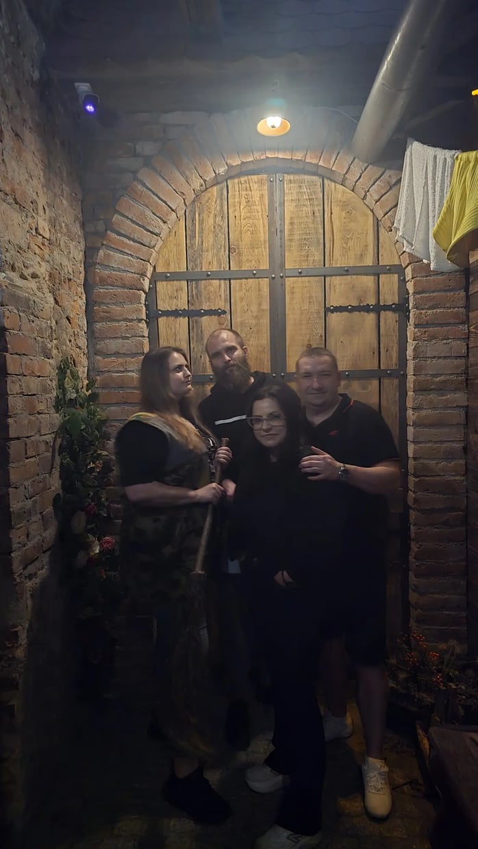 KSIĘŻYCOWA NOC