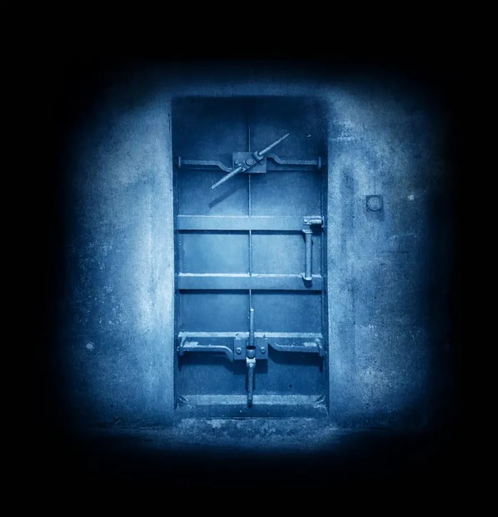 Ogrzej się w bunkrze!